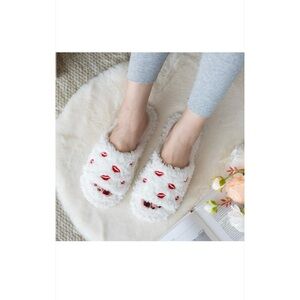 Red-Lips Cozy Plush White Slip-On Slippers with Red Lips Design